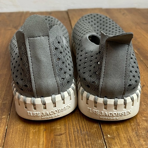 Ilse Jacobsen gray Tulip Slip-On Sneaker size 37 women’s size 7 - Picture 4 of 8